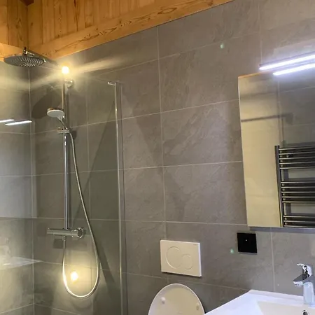Spacieux Avec Jacuzzi, Sauna Et Wifi Aux Gets - Fr-1-671-260 Chalet